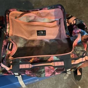 . THE NORTH FACE base camp large duffle bag